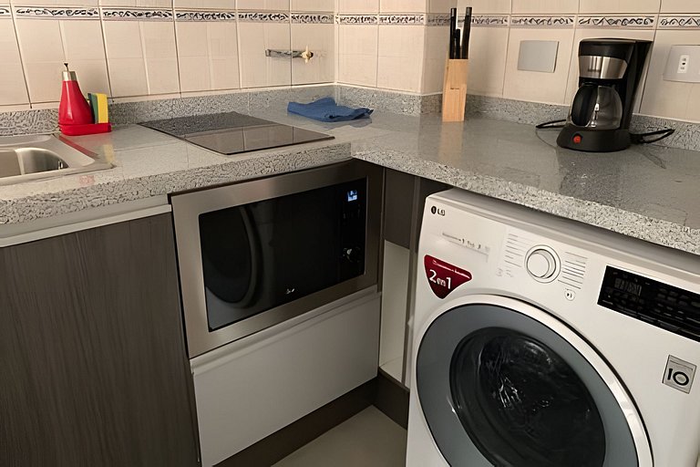 2BR Barrio Tranquilo en Providencia Full Equipo
