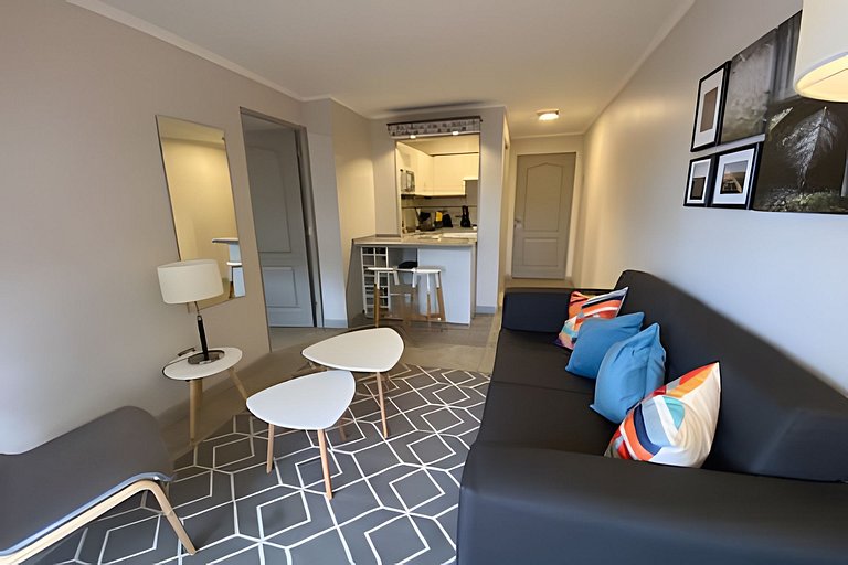 1BR Barrio Tranquilo + Full Equipo, Metro Salvador