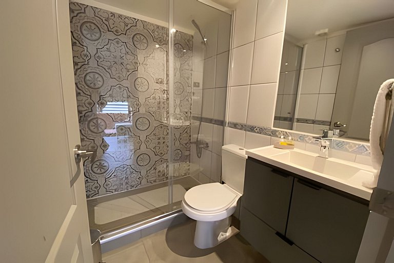 1BR Barrio Tranquilo + Full Equipo, Metro Salvador