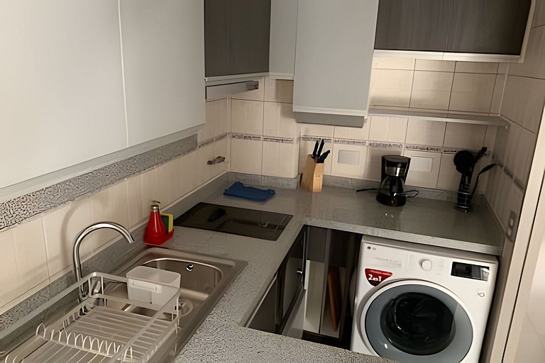 2BR Barrio Tranquilo en Providencia Full Equipo