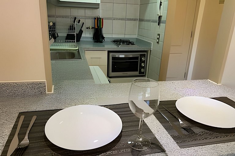 1BR Doble en Barrio Tranquilo, Metro Salvador