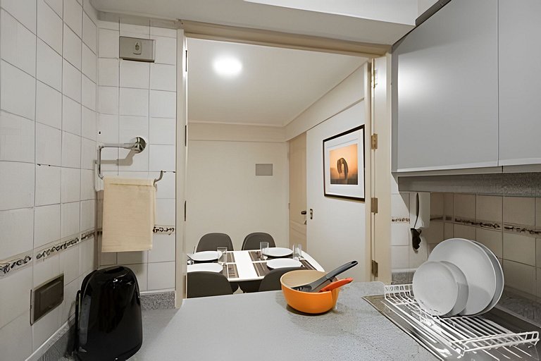 2BR + Full Equipo Barrio Tranquilo, Metro Salvador
