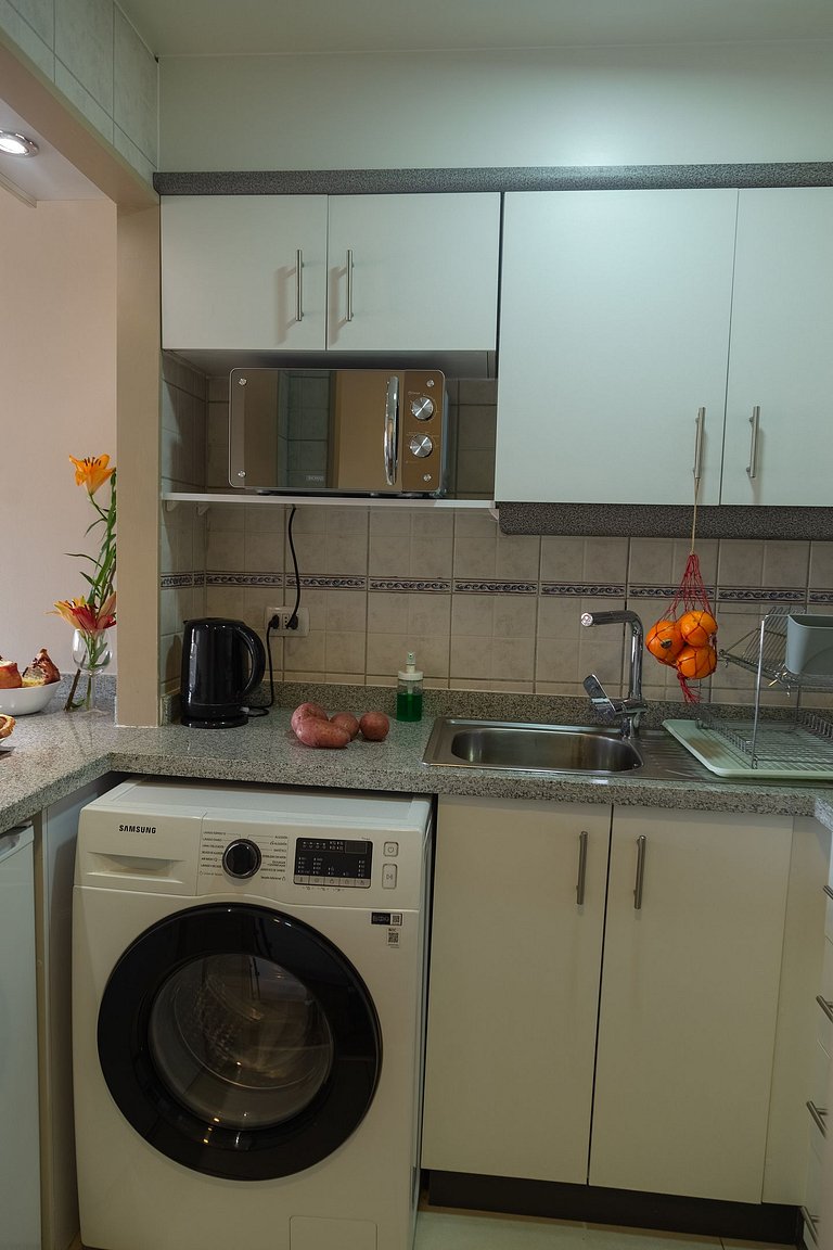 1BR Doble en Barrio Tranquilo, Metro Salvador