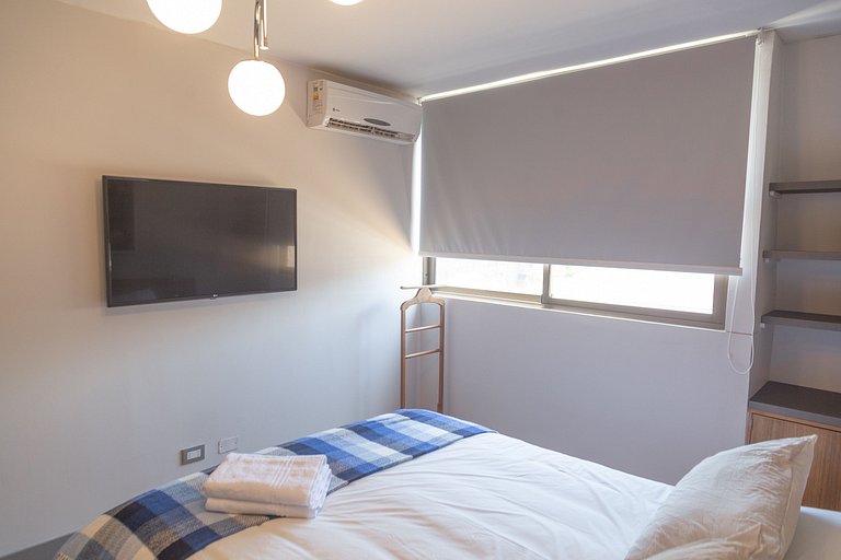 2 BR Moderno APT Full Equipo, metro Los Leones