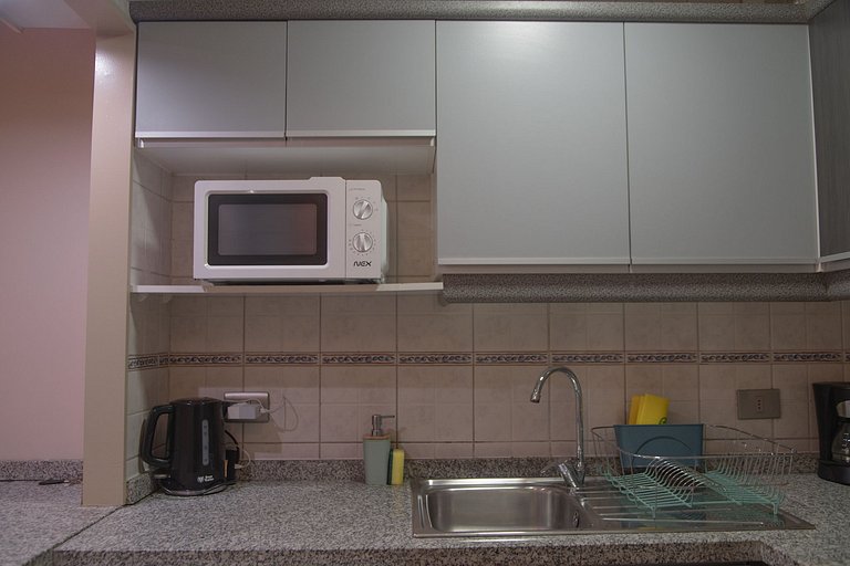 1 BR Suite Doble, Barrio Tranquilo en Providencia
