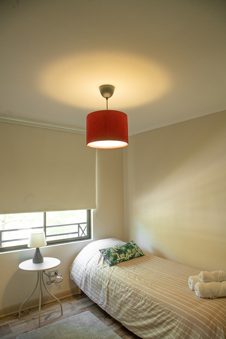 Hogar Amplio y Equipado, Tranquilo cerca del metro