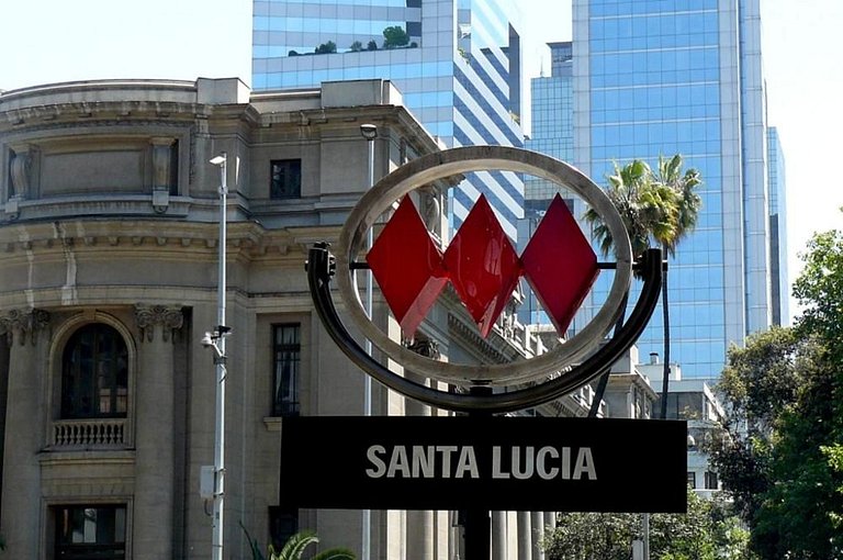 Base urbana en Santa Lucía, Excelente conectividad