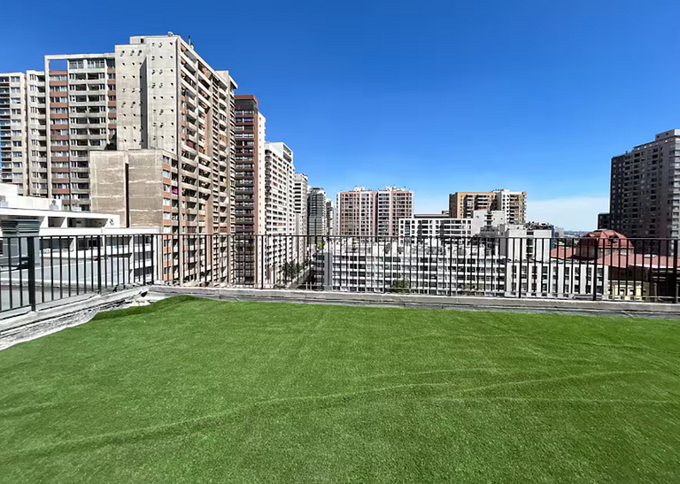 Base urbana en Santa Lucía, Excelente conectividad