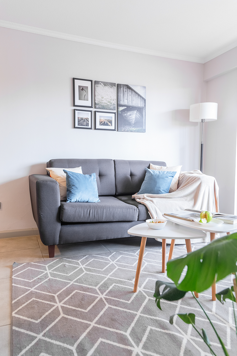 Balcón y barrio tranquilo · Buena conexión