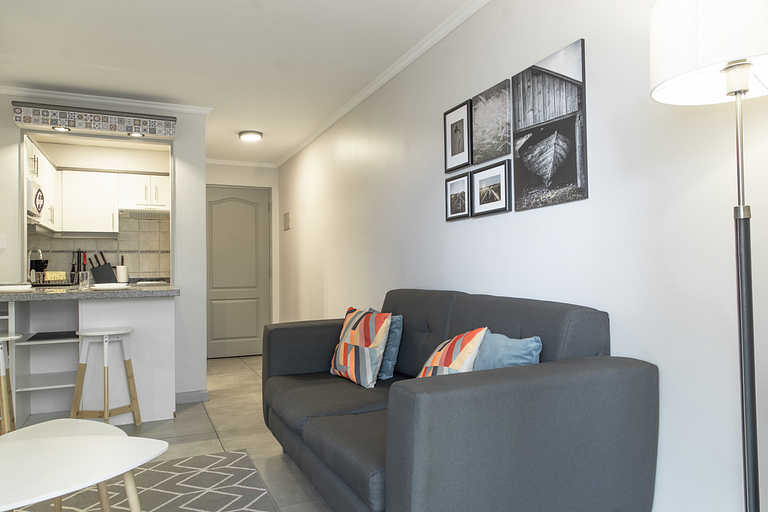 Balcón y barrio tranquilo · Buena conexión